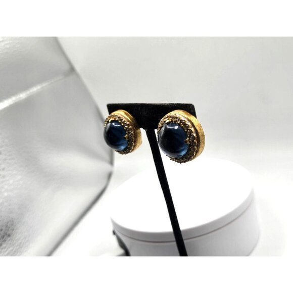 1940s Vintage Adele Simpson Signed Clip on Earrings Dark Blue Glass +Rhinestones - Picture 7 of 8